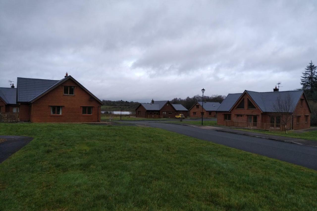 14 Drumcoura Lake Resort Ballinamore Exterior foto